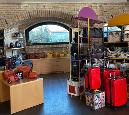 Particolare dell’interno del punto vendita